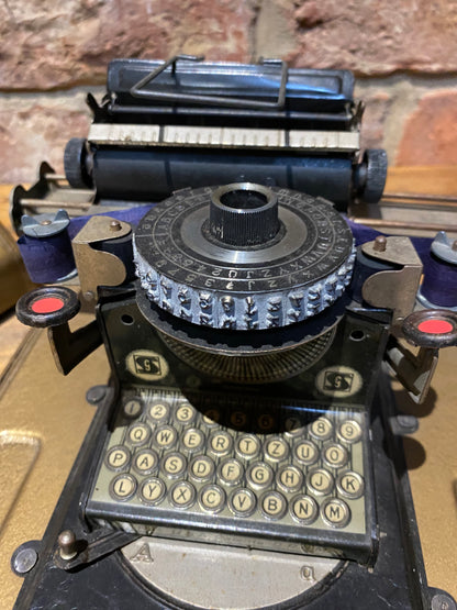Rare Gebrude Schmidt Tin Toy Typewriter