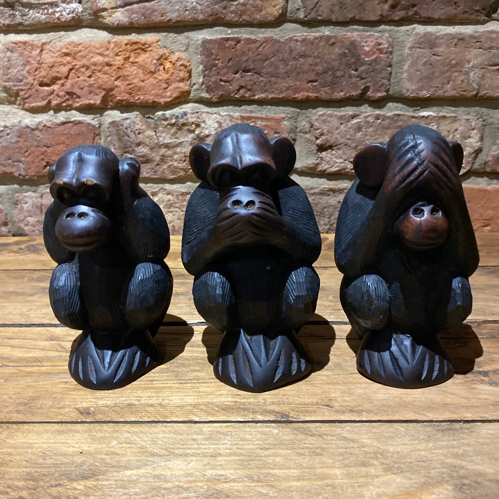 Three Wise Monkeys , Carved Wood Ornaments, Here No , See No , Speak No Evil