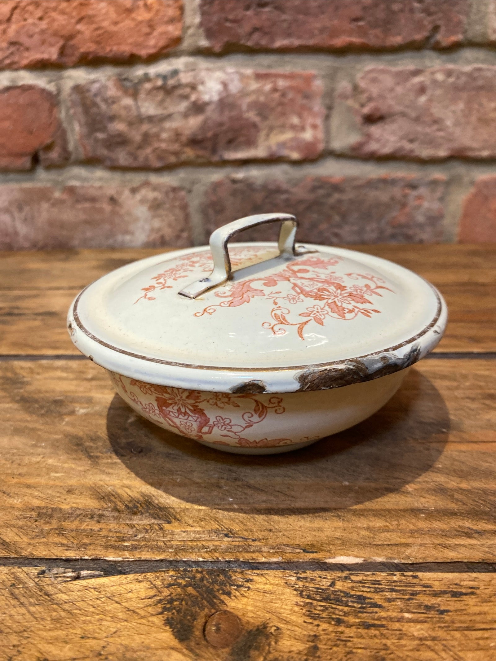 Vintage Cream And Pattern Enamel Soap Dish / Trinket Dish