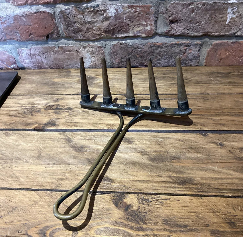 Check out our antique and vintage garden tools. All pieces are unique - for your home or garden and seasonal decor.