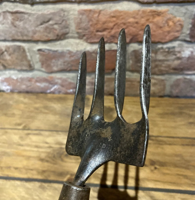 Rare Tyzack Garden Hand Fork , Lovely Handle