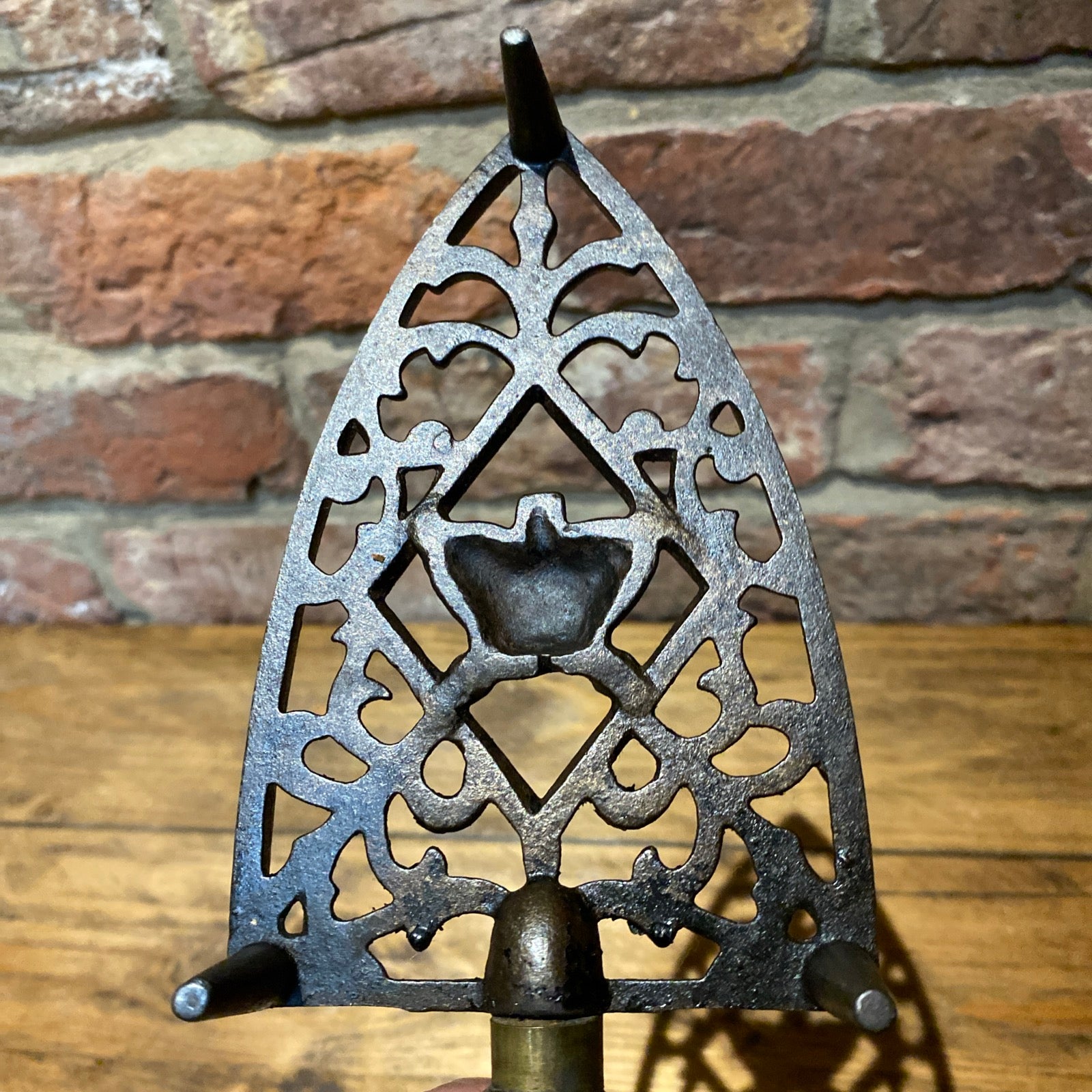 Vintage Cast , Iron Trivet , Crown Design